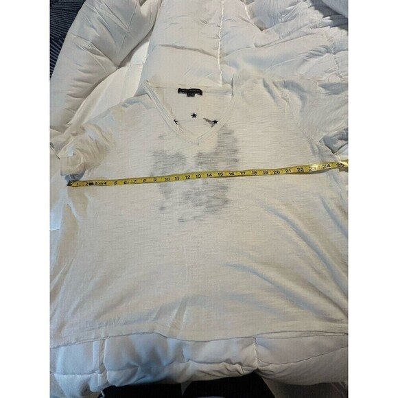 Skull Cashmere White V-Neck with Embroidered Stars Lightweight Medium - Picture 7 of 8